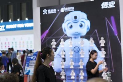 UBTECH攜手編程機器人，帶來最好的開學禮物 智能機器人銷售新篇章